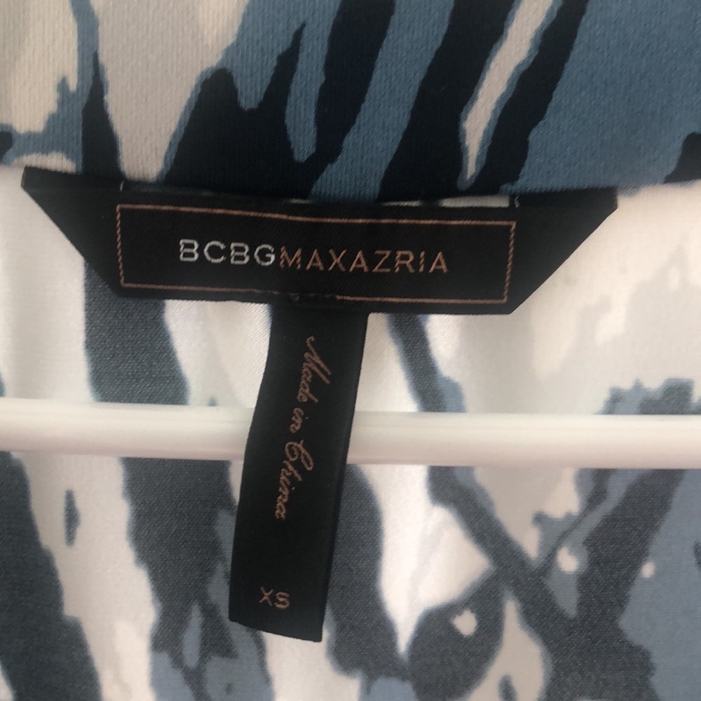 🌸BCBG MaxAzria🌸 - Picture 2 of 8